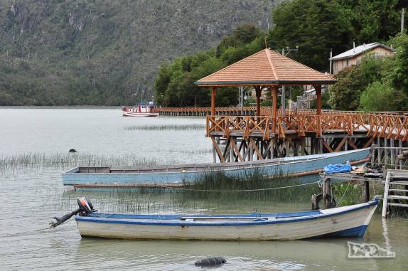 A passarela costeira de Caleta Tortel, no sul do Chile